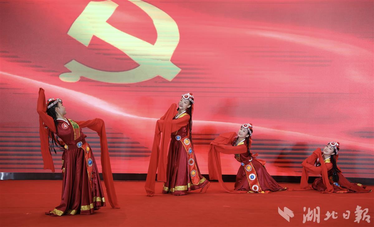 这是警察
