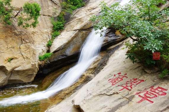 亚泰U21队在海口的冬训进入第六周,在主帅阎峰带领下一天两练