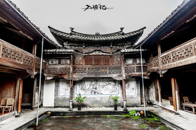 中信银行湘府路支行积极开展反诈宣传活动