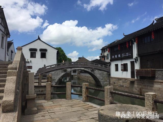 宝宝脸上长疹子，可能不是湿疹